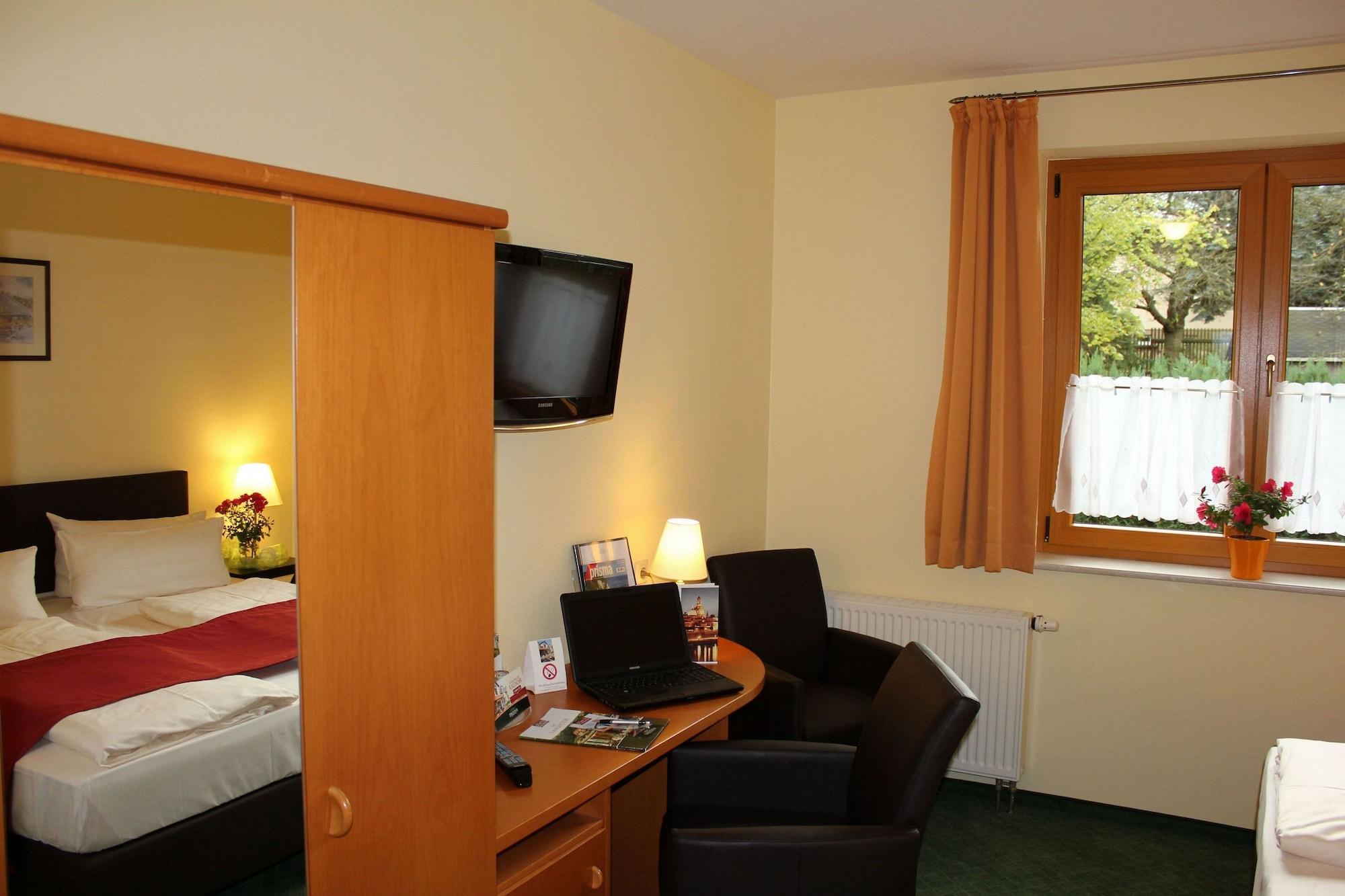 Landhotel Dresda Exterior foto